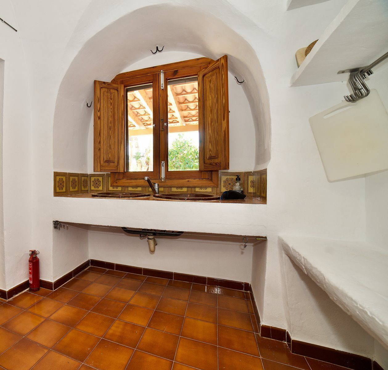 21-2032-Villasyfincasmallorca.jpeg Restored Windmill with Garden, Pool & Guest House in Ses Salines