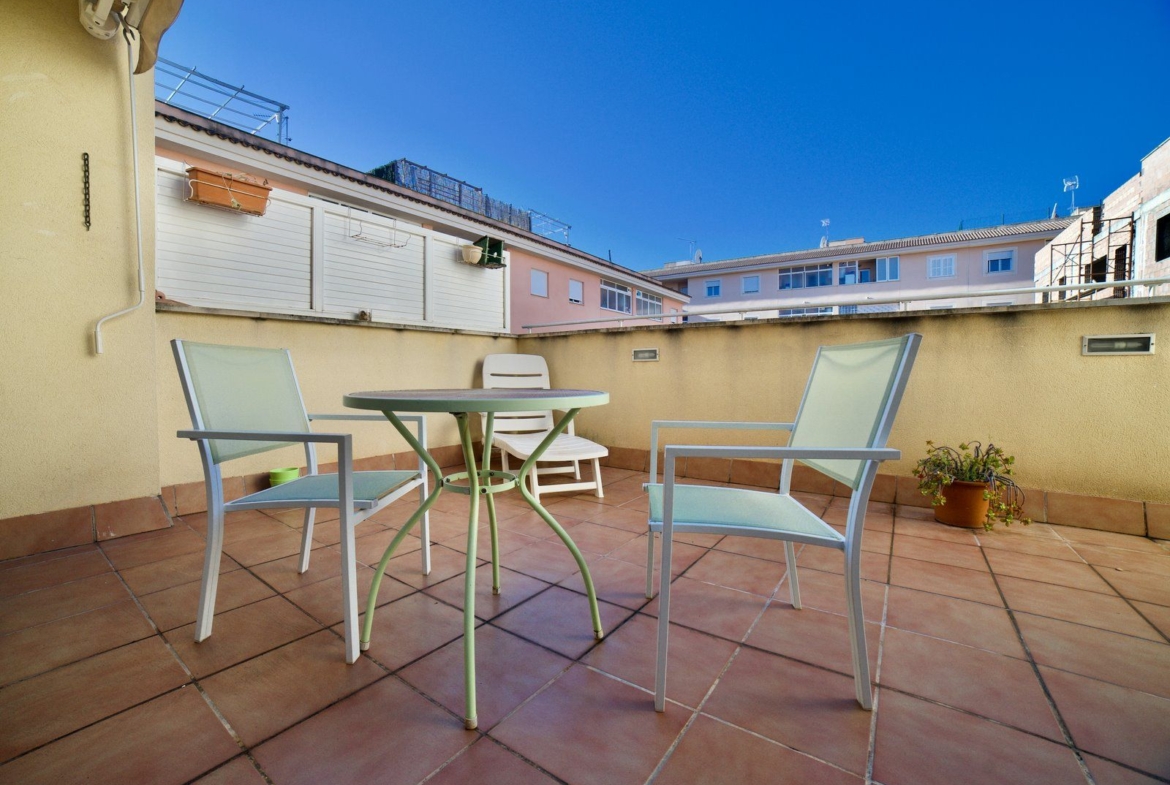 Piso con terraza en Campos, sureste de Mallorca