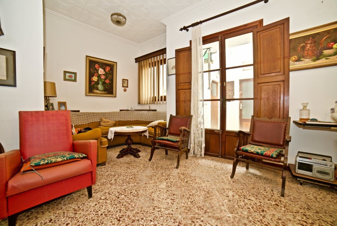 Casa de pueblo en Llucmajor con terraza y 4 habitaciones