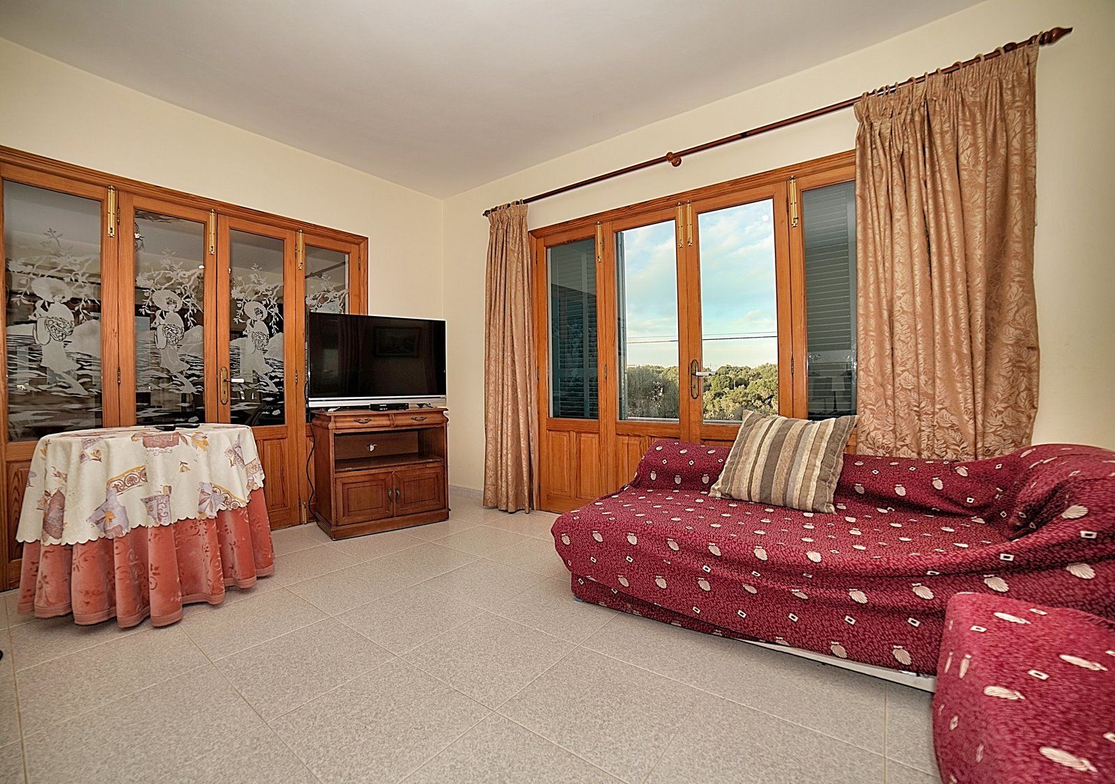 21-Villasyfincasmallorca.jpg Haus zur Miete in Portocolom mit Garten & XXL-Garage