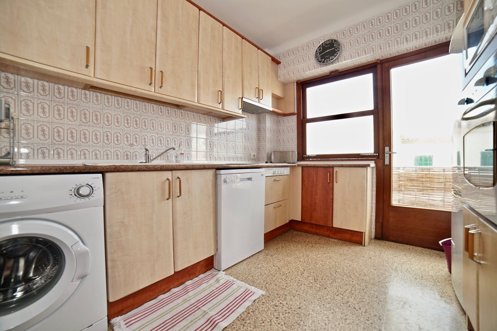 22-1079-Villasyfincasmallorca.jpg Seafront Apartment for Rent in Colonia de Sant Jordi