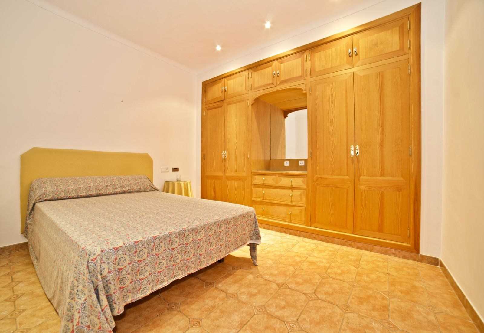 22-1161-Villasyfincasmallorca.jpg Penthouse zur Miete in Campos: 4 Schlafzimmer, 205 m²