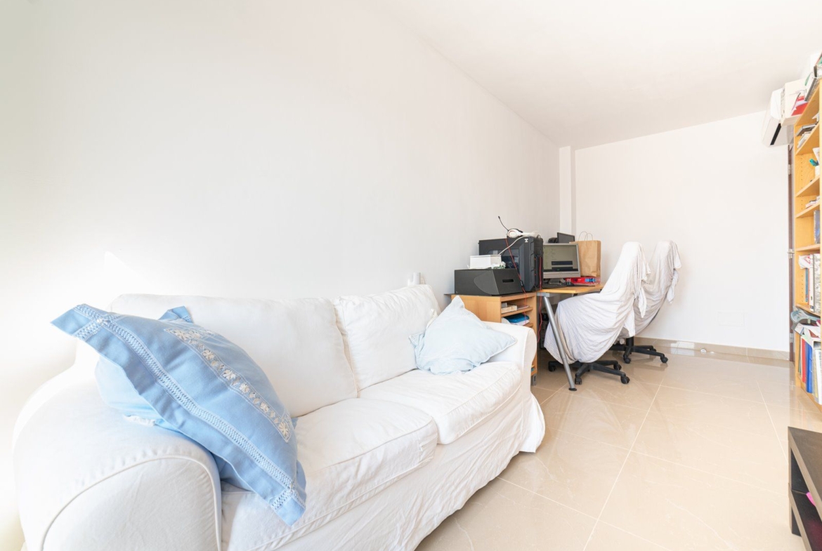 Geräumiges Haus mit Garten in Ses Salines, 4 Schlafzimmer