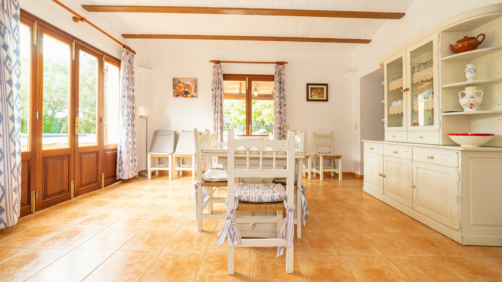 22-1229-Villasyfincasmallorca.jpg Country House with Pool Near C’as Concos, Felanitx
