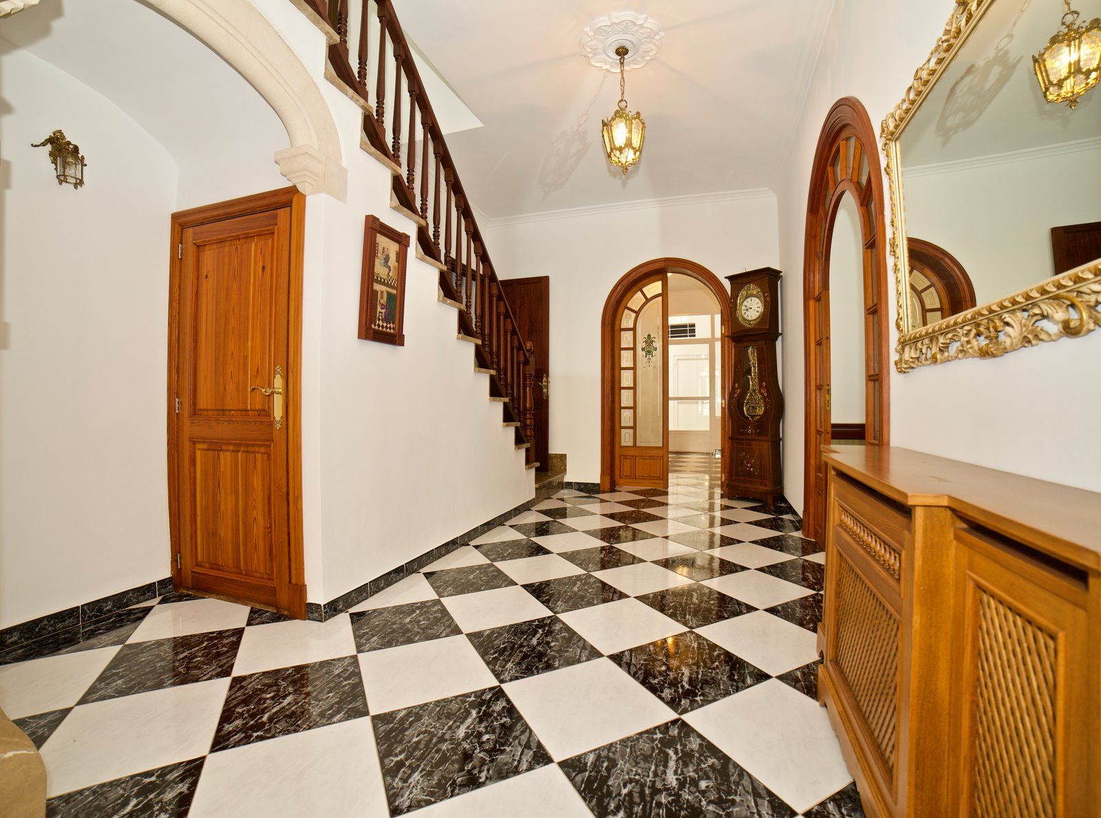 22-2008-Villasyfincasmallorca.jpg Alquiler planta baja señorial en Campos: 182 m² con historia