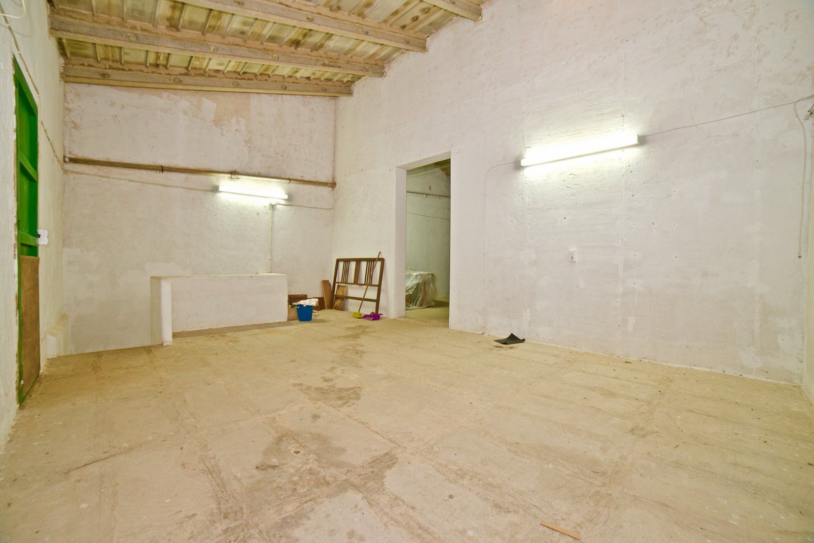 Village House for Rent in Campos with Courtyard and Terrace
