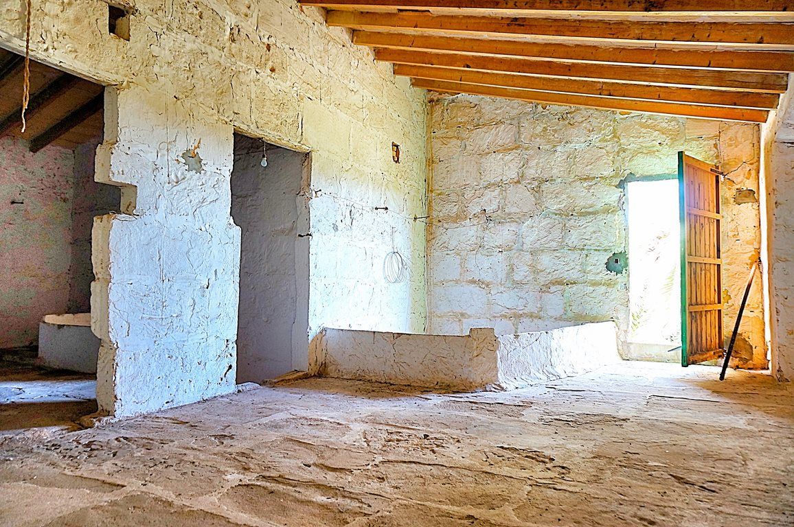Casa de pueblo en Es Llombards, Santanyí – 4 hab. y 5.928 m² de parcela