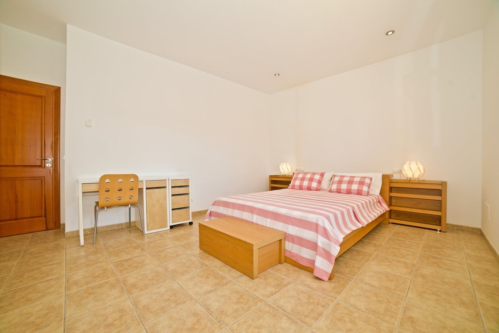 Country Home for Rent with Private Pool Near Campos