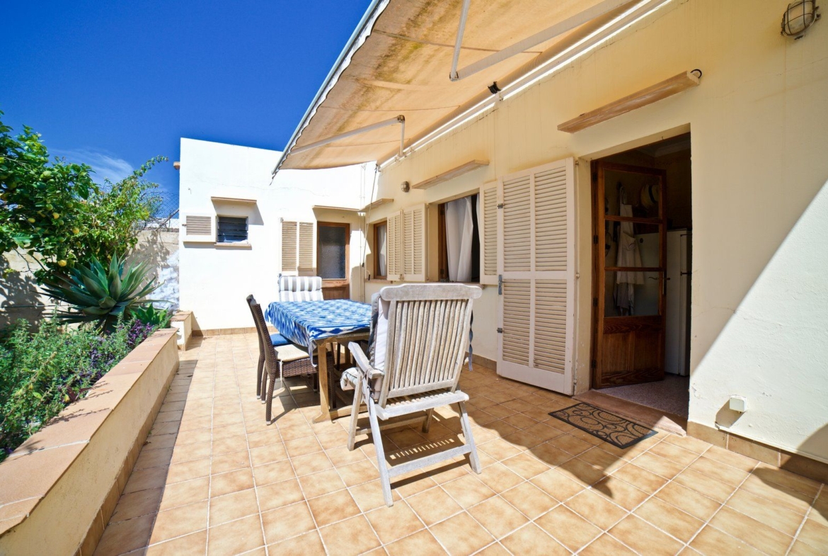 Haus mit Garten & Kamin zum Kauf in s’Estanyol, Mallorca