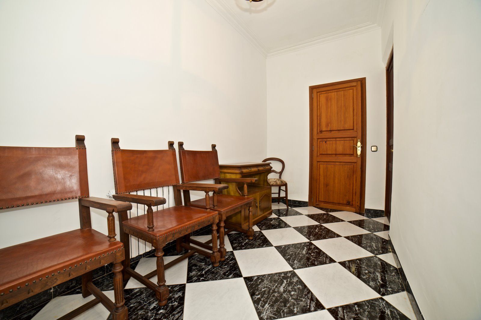 23-2008-Villasyfincasmallorca.jpg Alquiler planta baja señorial en Campos: 182 m² con historia
