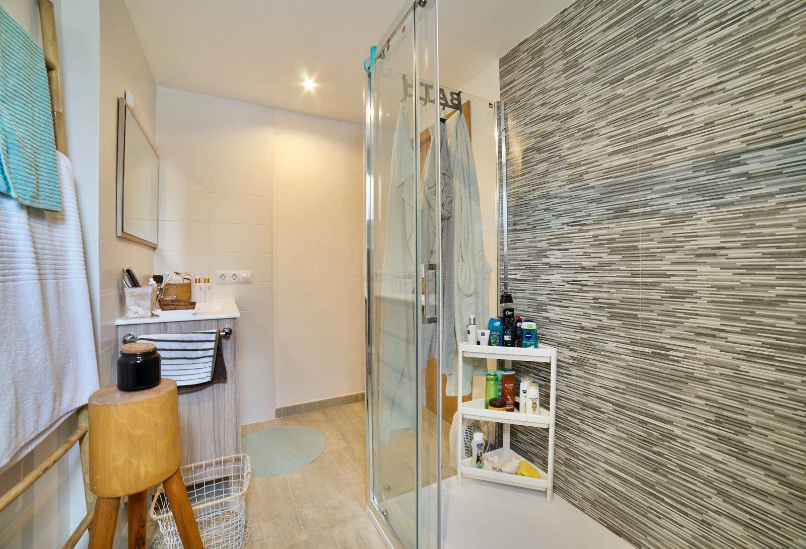 23-2047-Villasyfincasmallorca.jpeg Renovated Village House with Garden for Rent in Ses Salines