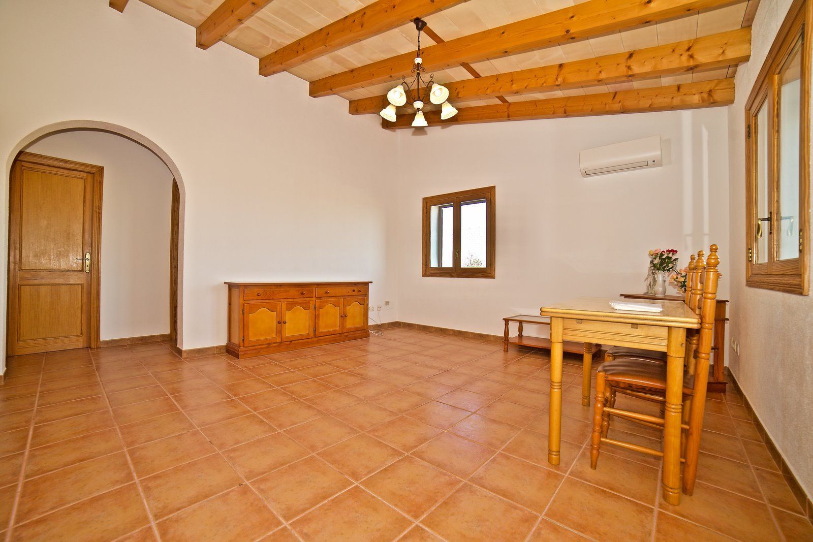 23-Villasyfincasmallorca-3.jpg Landhaus zur Miete mit Meerblick bei Ses Salines, Mallorca