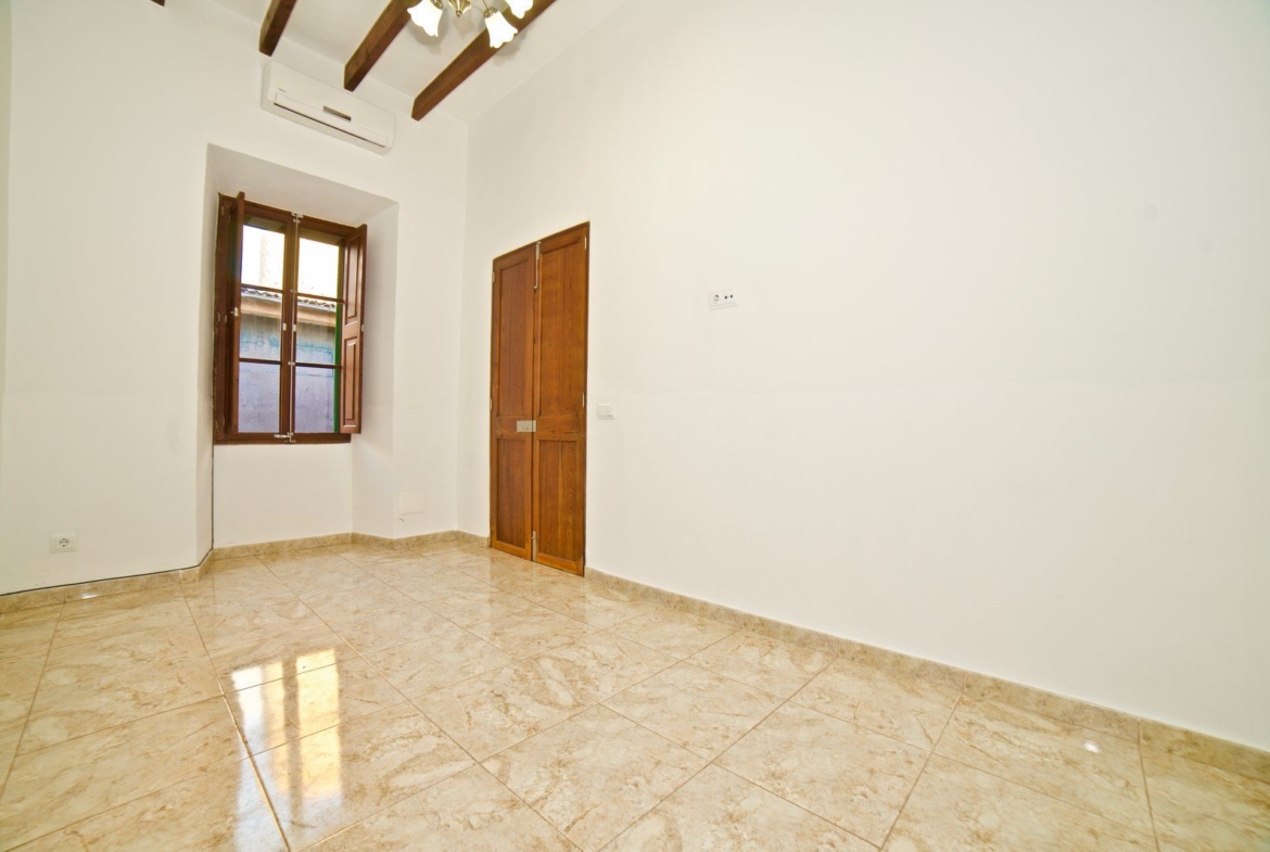Renovated Village House with Garden & Garage in Santanyí