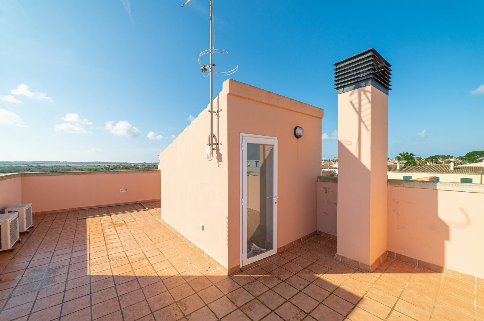 Geräumiges Haus mit Garten in Ses Salines, 4 Schlafzimmer