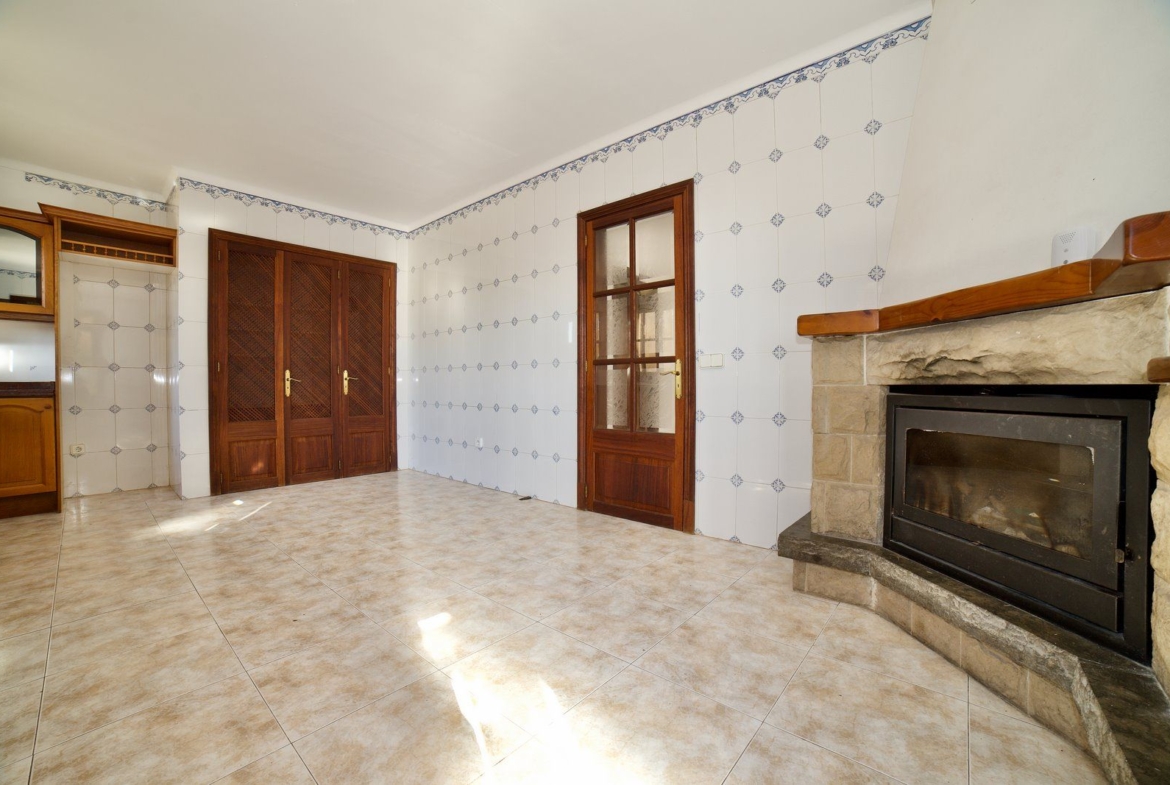 Sea View Ground-Floor Apartment for Rent in Cala Santanyí