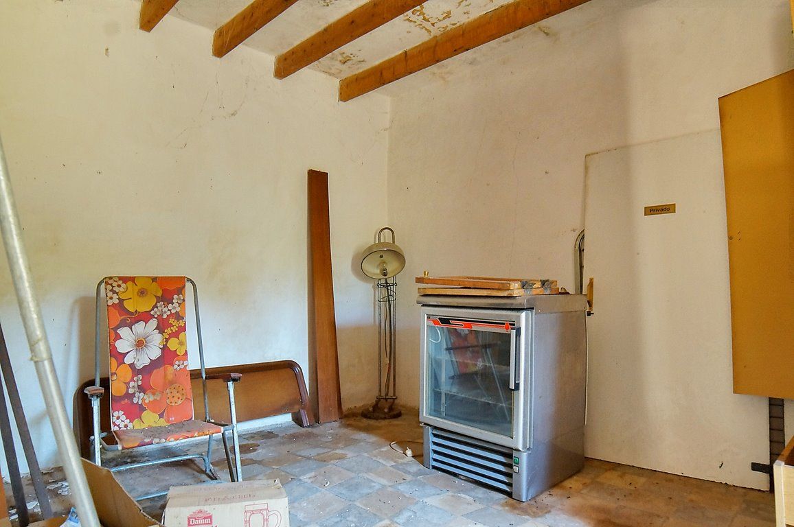 Landhaus zum Renovieren in Ses Salines: Finca-Projekt auf Mallorca