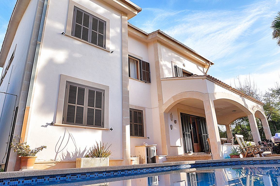 Chalet con piscina a 150 m del mar en Sa Ràpita, Campos