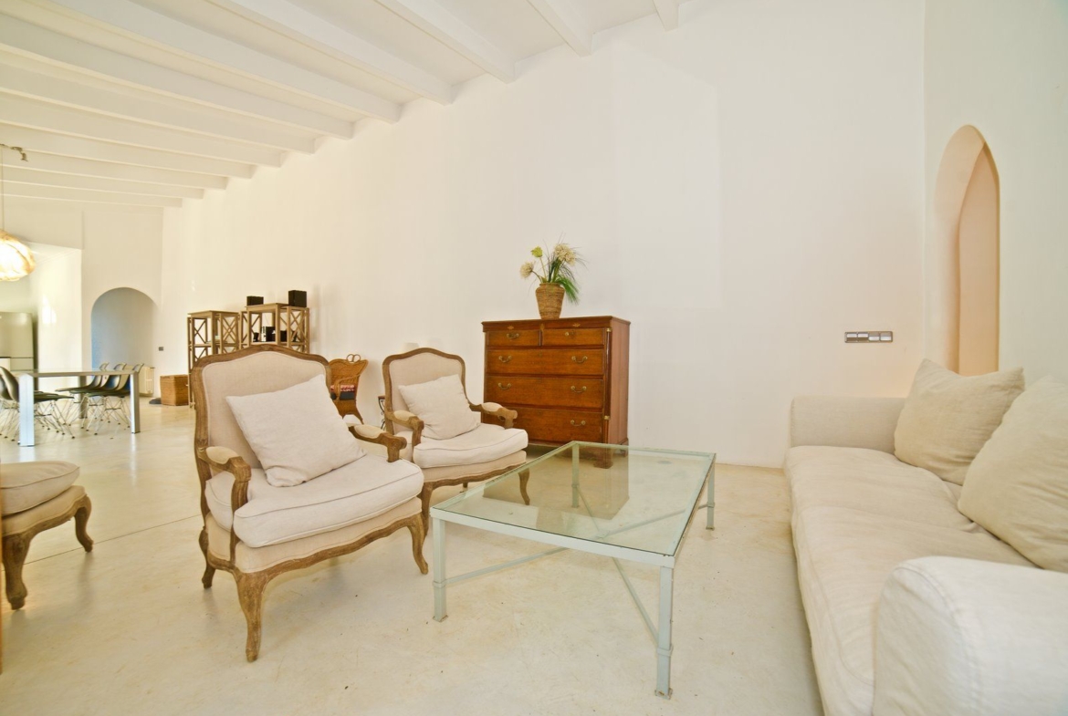 Chalet mit Pool zur Saisonmiete in Es Llombards, Südost-Mallorca