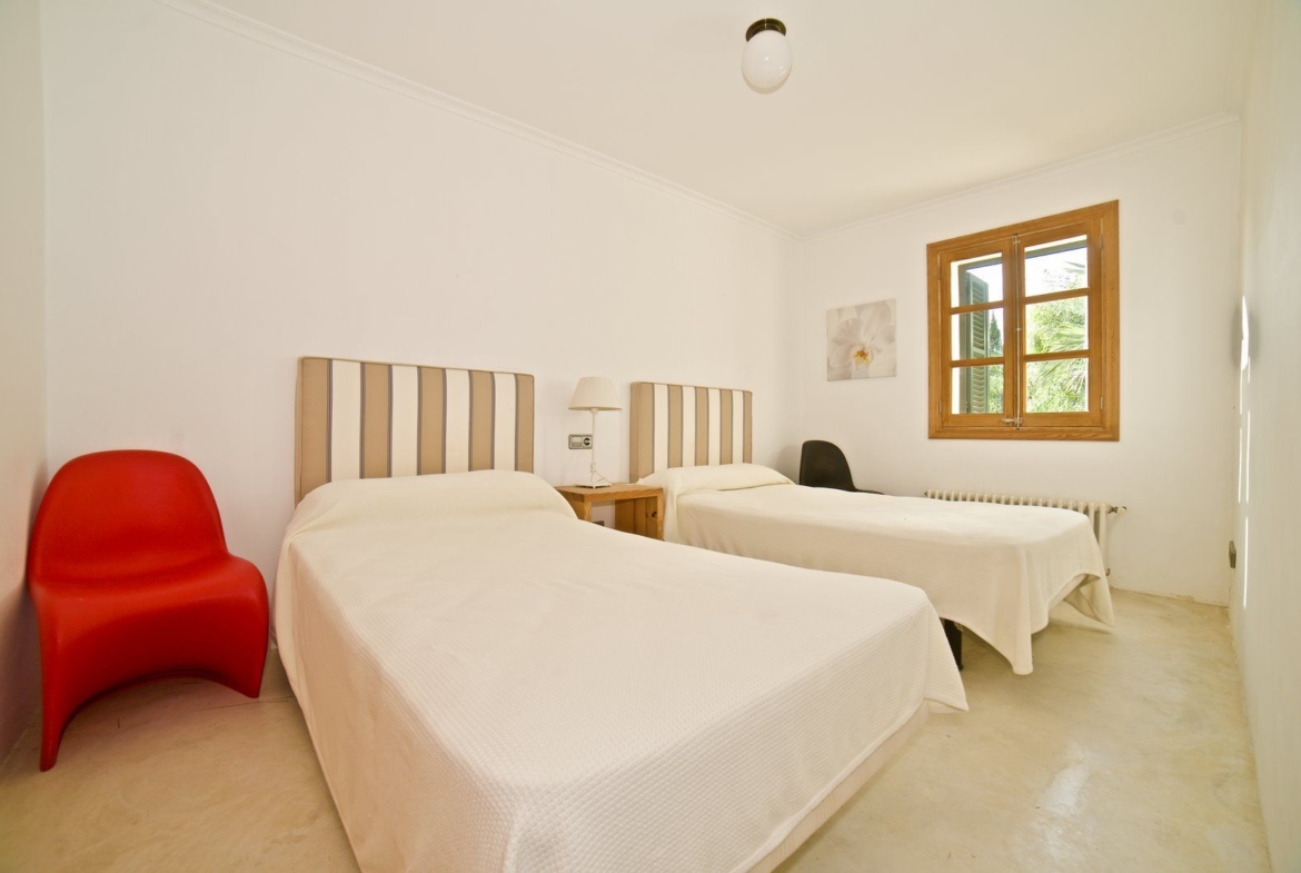Chalet mit Pool zur Saisonmiete in Es Llombards, Südost-Mallorca
