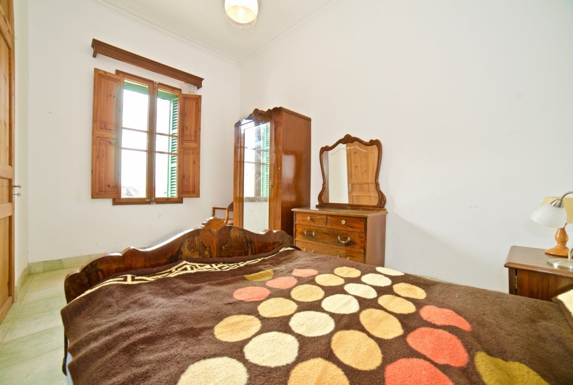 Village House for Rent in Campos with Courtyard and Terrace