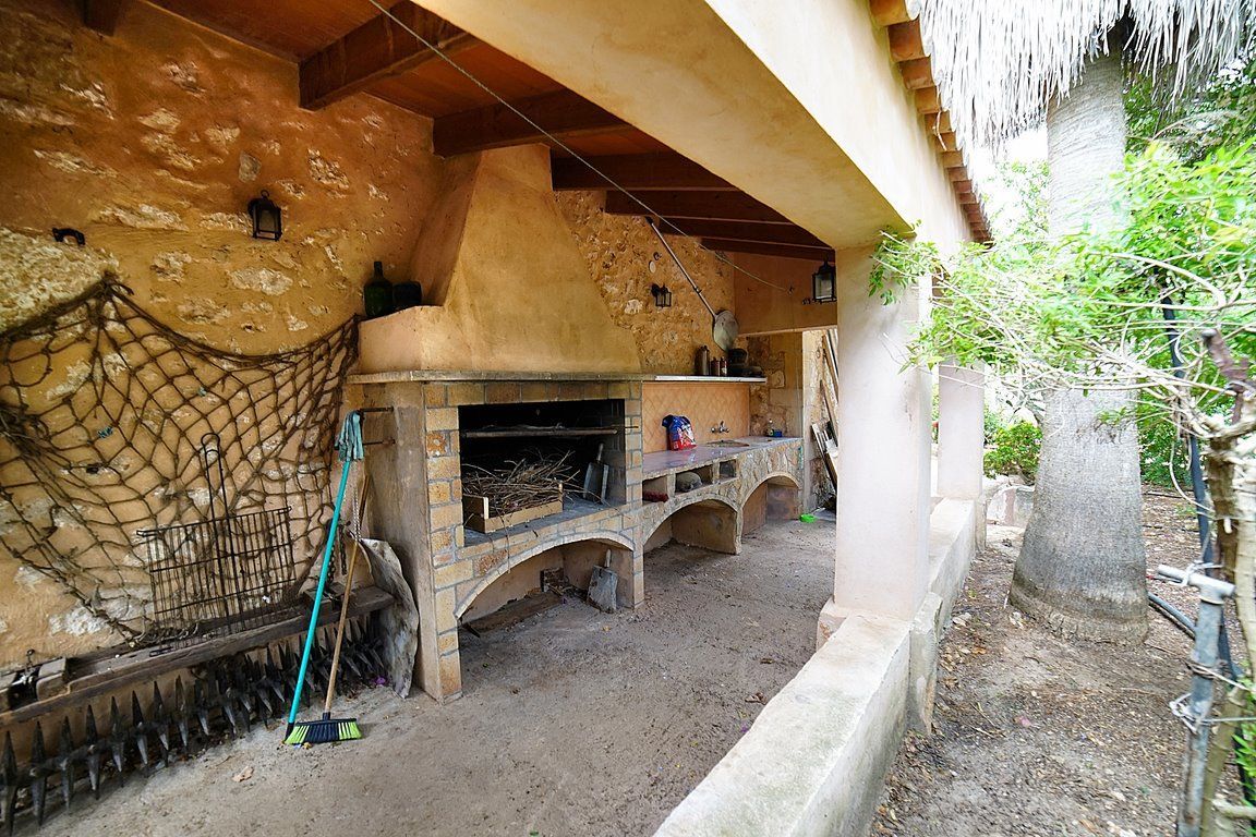 Casa de pueblo con jardín y piscina en alquiler, Es Llombards