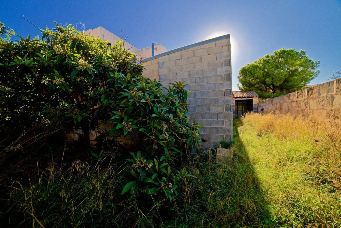 Stadthaus mit Garten und Garage in Campos, Mallorca