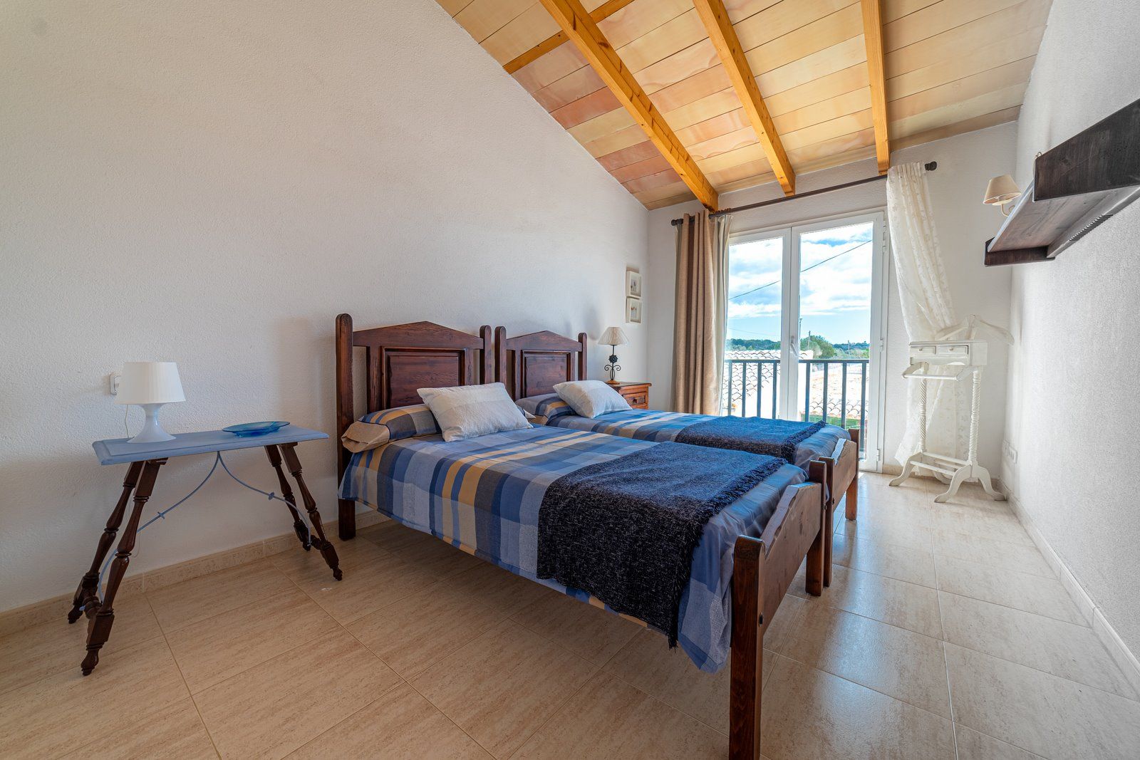 27-1204-Villasyfincasmallorca.jpg Country House for Rent Near Ses Salines With Pool