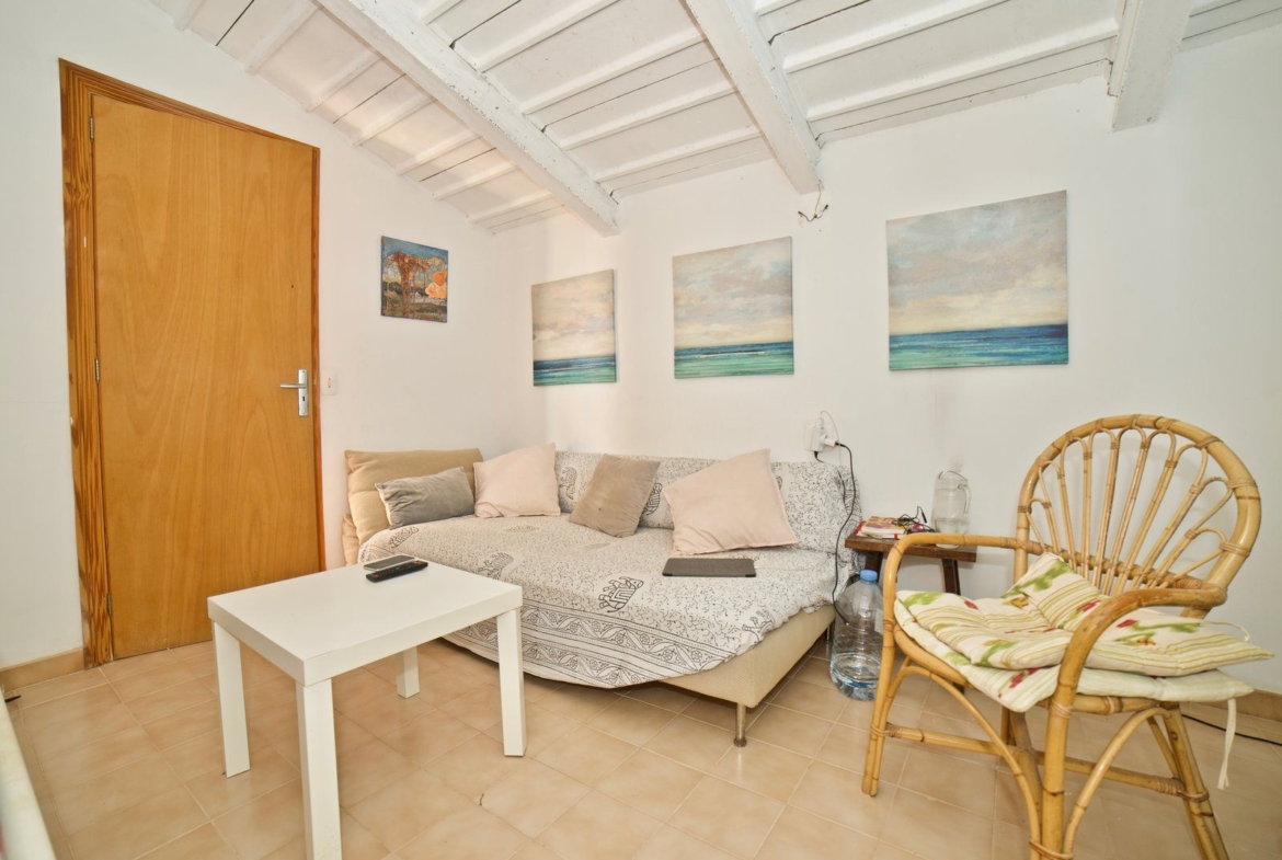 Haus mit Garten & Kamin zum Kauf in s’Estanyol, Mallorca