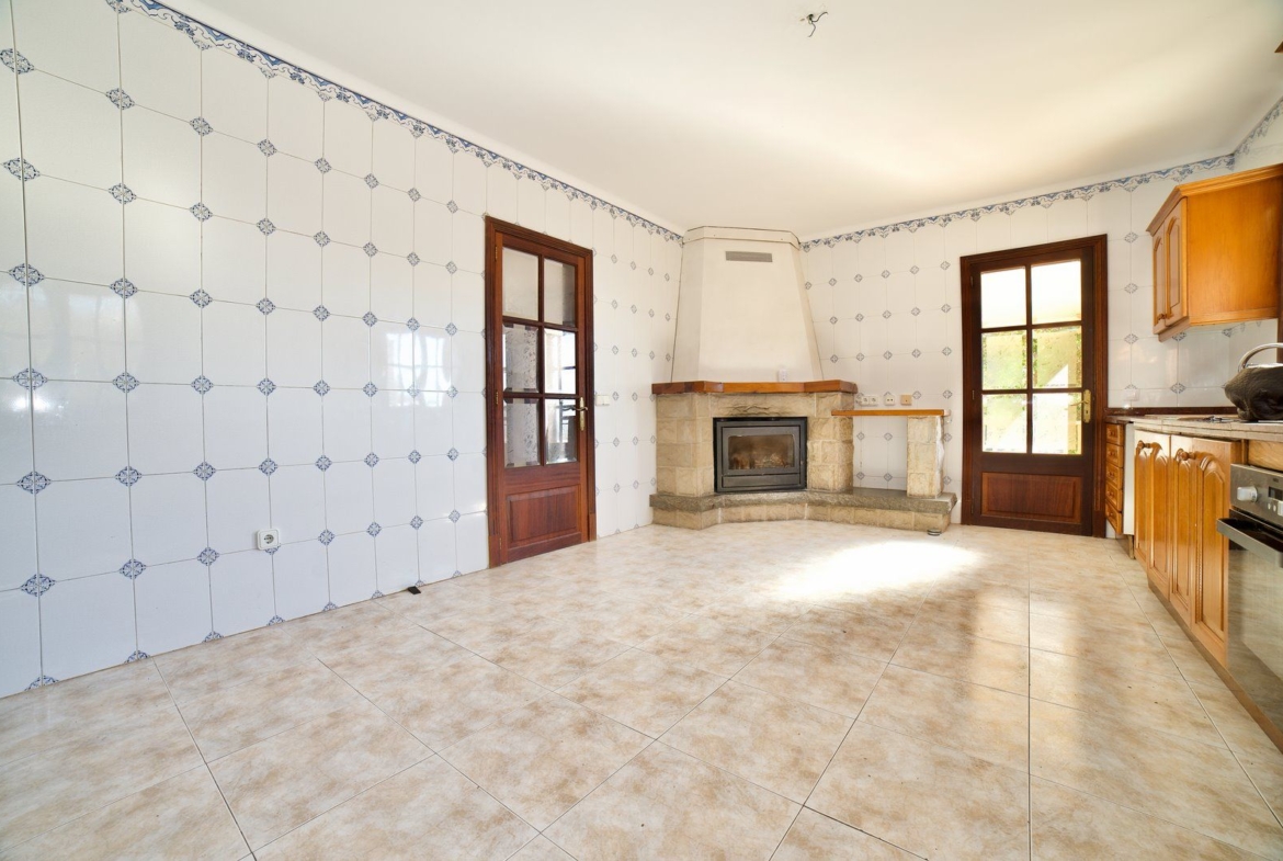 Sea View Ground-Floor Apartment for Rent in Cala Santanyí