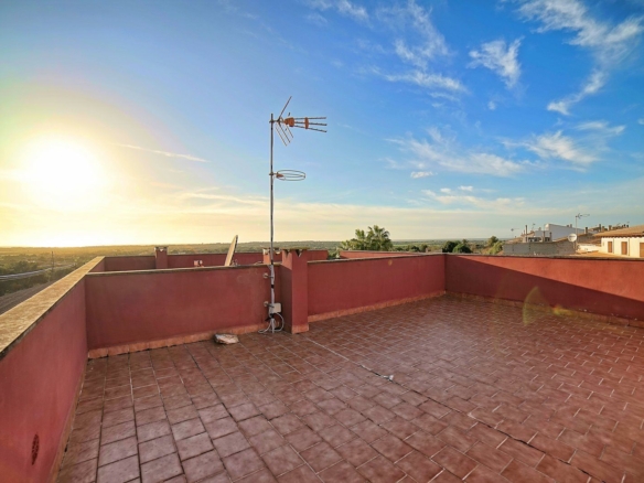Casa adosada con vistas al mar en Ses Salines, Mallorca