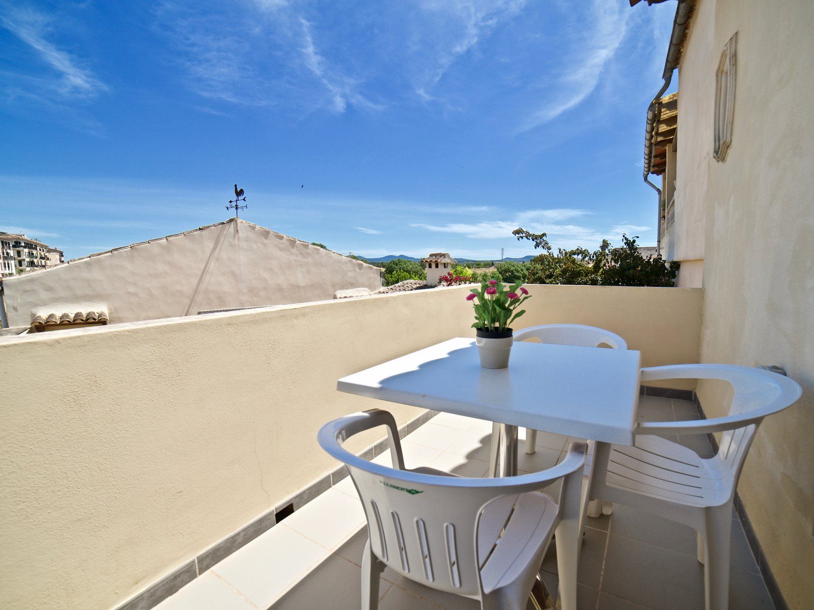 28-1161-Villasyfincasmallorca.jpg Penthouse zur Miete in Campos: 4 Schlafzimmer, 205 m²