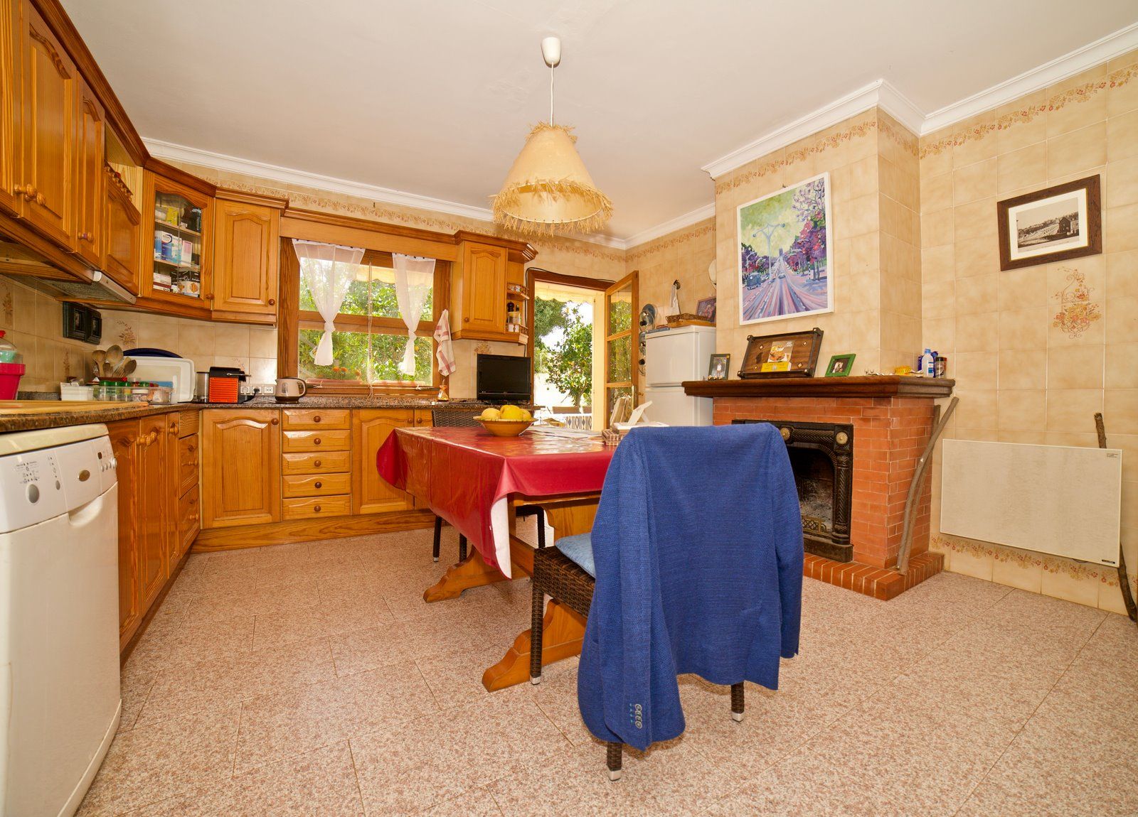 28-2005-Villasyfincasmallorca.jpg Haus mit Garten & Kamin zum Kauf in s’Estanyol, Mallorca