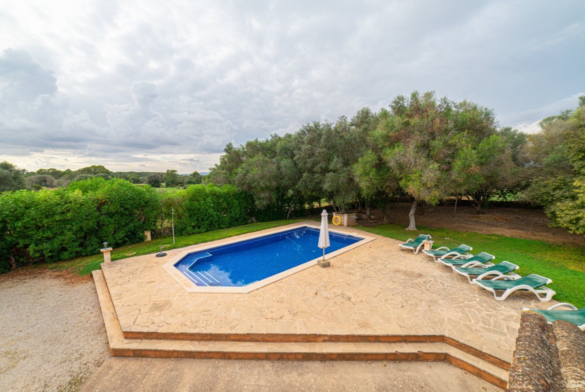 Country House with Pool Near C’as Concos, Felanitx