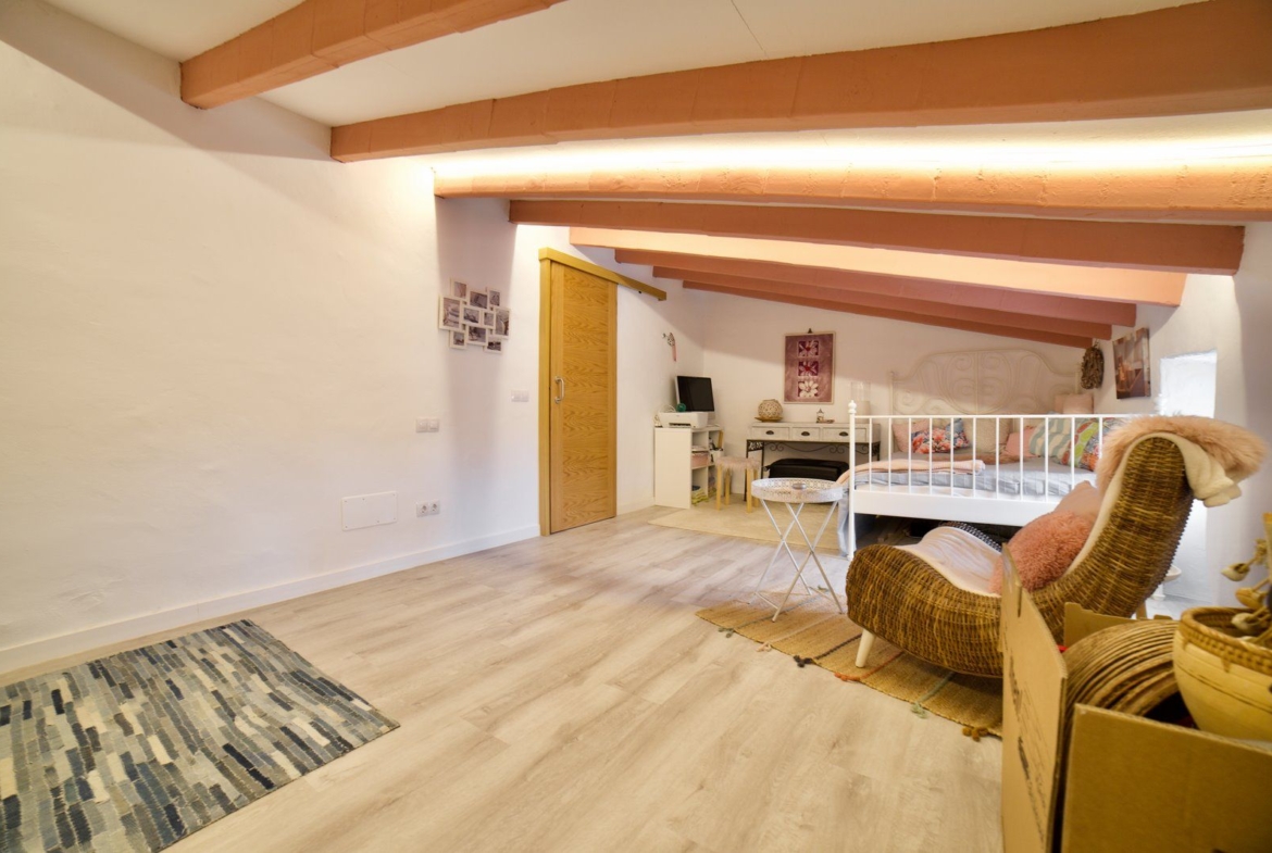 Renovated Village House with Garden for Rent in Ses Salines