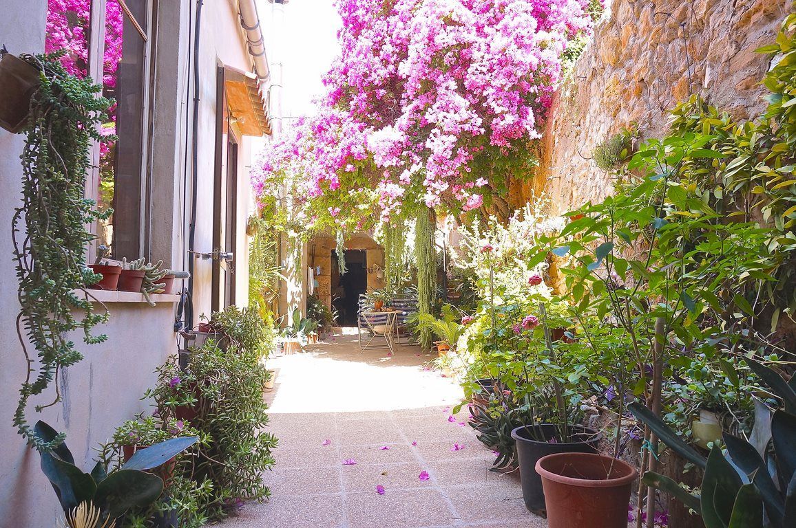 Town House with Garden, Terrace and Views in Ses Salines | 260 m²
