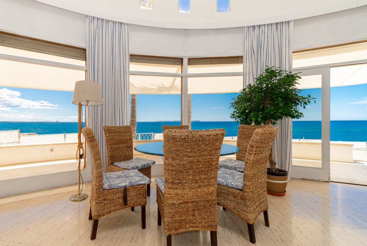 Villa en primera línea de mar en Sa Rápita, Campos