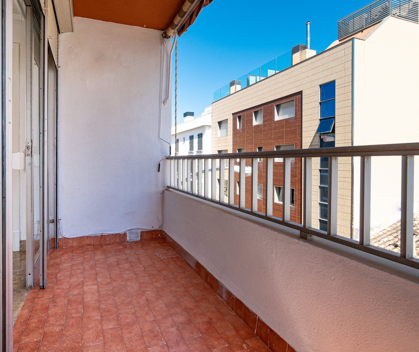 3-1209-Villasyfincasmallorca.jpg Sea View Apartment with Terrace on Palma’s Paseo Marítimo