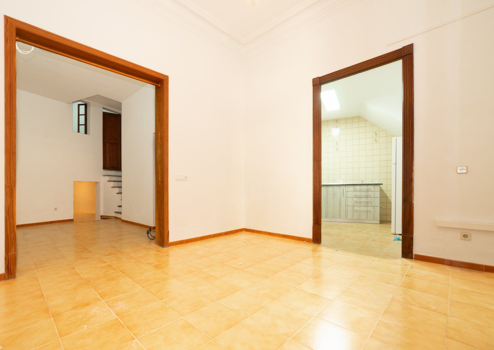 3-1215-Villasyfincasmallorca.jpg Renovierte Erdgeschosswohnung zur Miete im Zentrum von Ses Salines