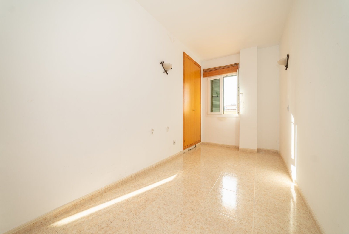 Amplio piso de 4 habitaciones con balcones en Felanitx