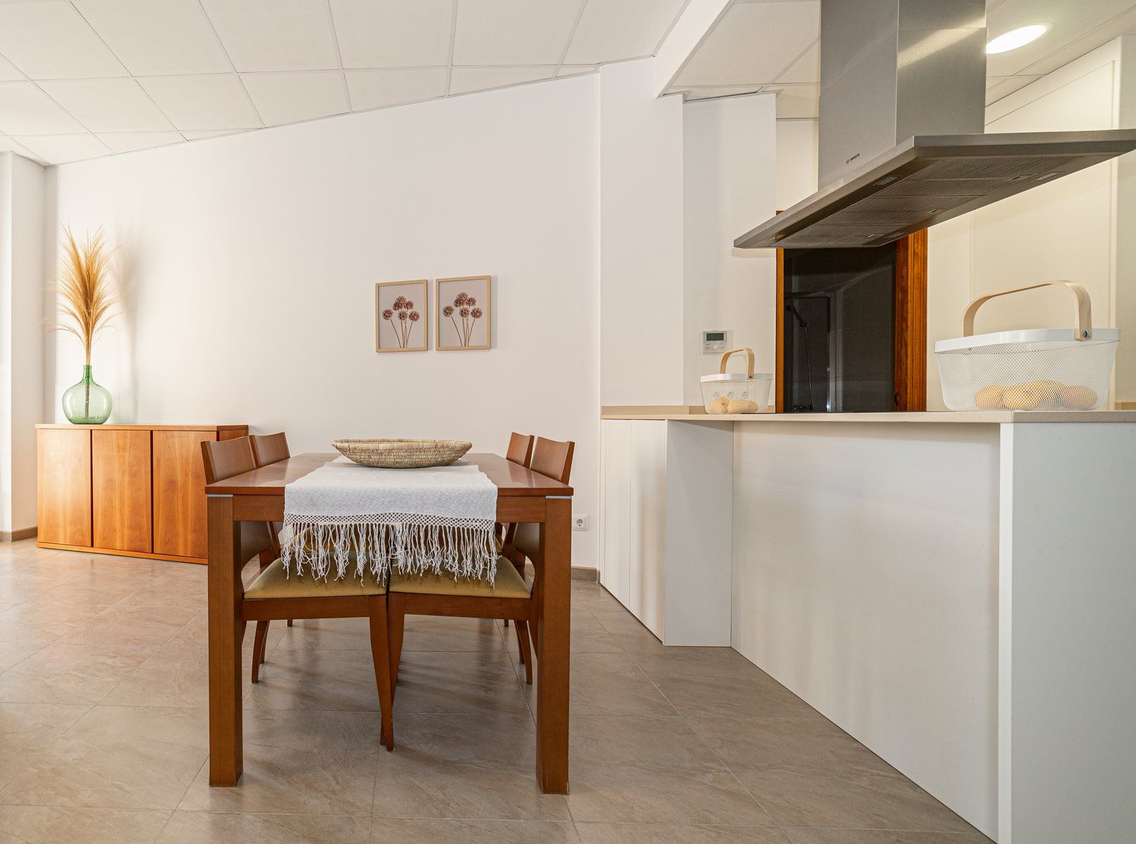 3-1250-Villasyfincasmallorca.jpg Piso amueblado en alquiler en el centro de Campos, Mallorca