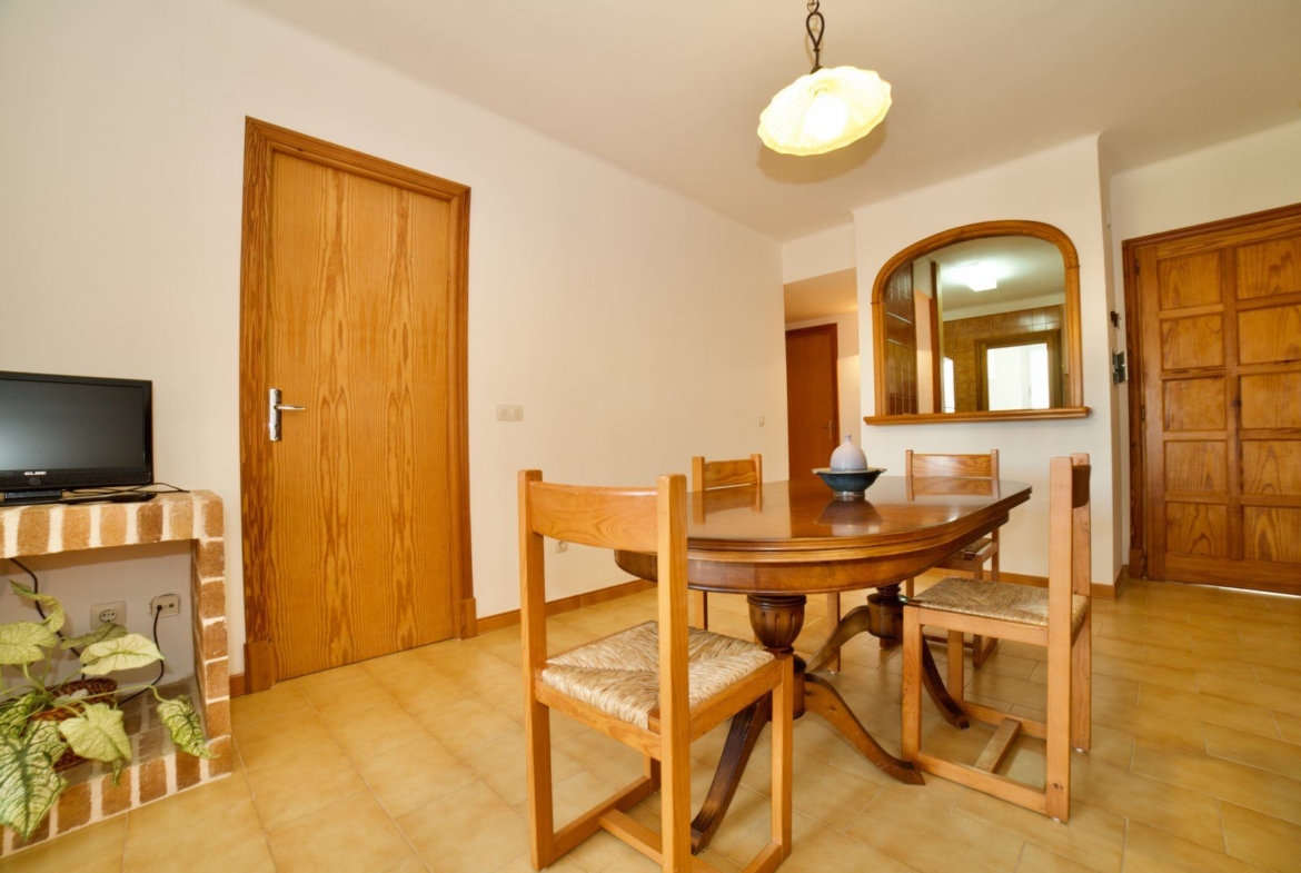 Piso en alquiler en Colonia de Sant Jordi: 3 habitaciones y terraza