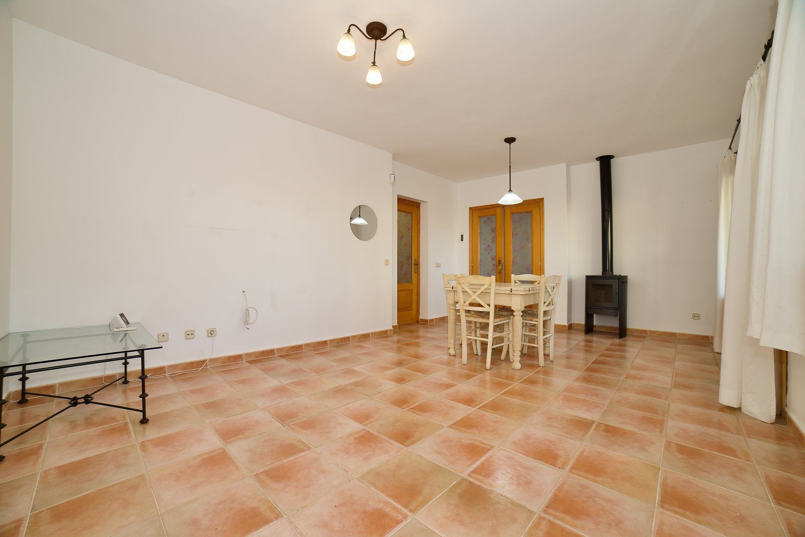 Chalet with Private Pool for Rent in Cala Anguila, Mallorca