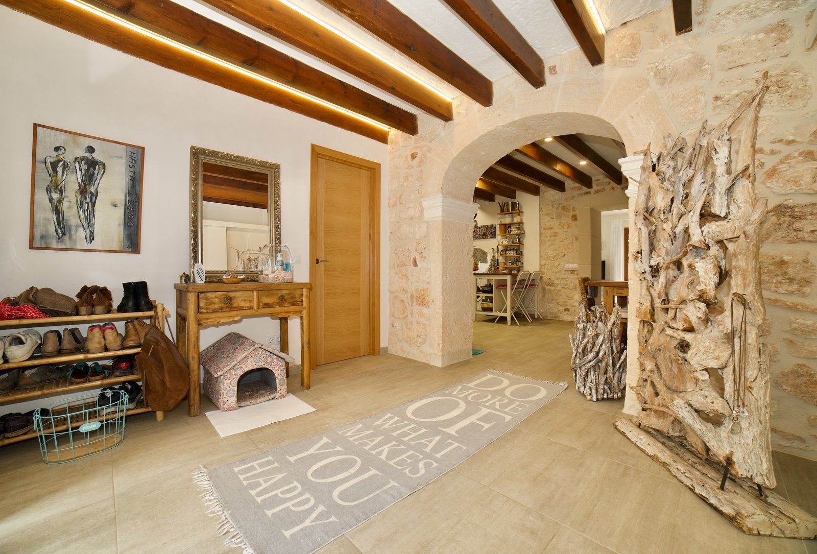 3-2047-Villasyfincasmallorca.jpeg Renovated Village House with Garden for Rent in Ses Salines