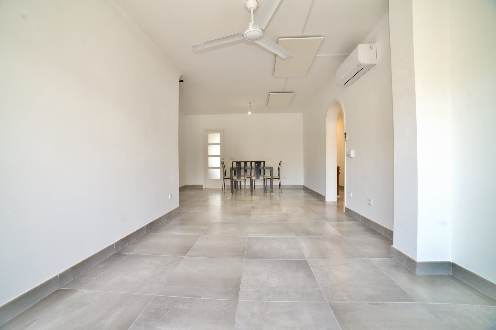 Renovierte Wohnung mit Meerblick und Terrasse in Colonia de Sant Jordi