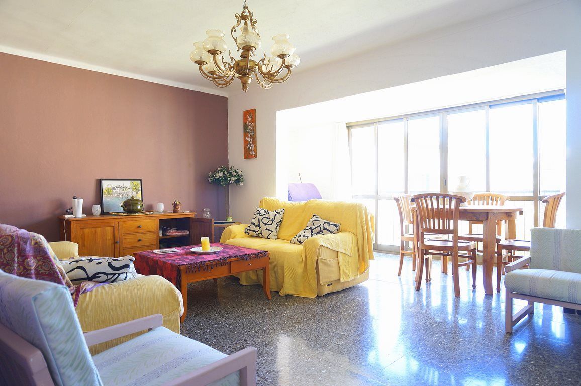 Piso reformado en Puerto de Alcúdia – 3 hab., 100 m² y trastero