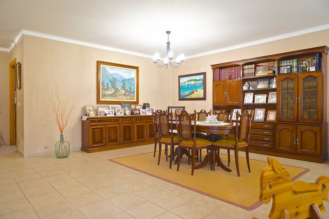 4-Bedroom House with Pool in Ses Salines, Mallorca