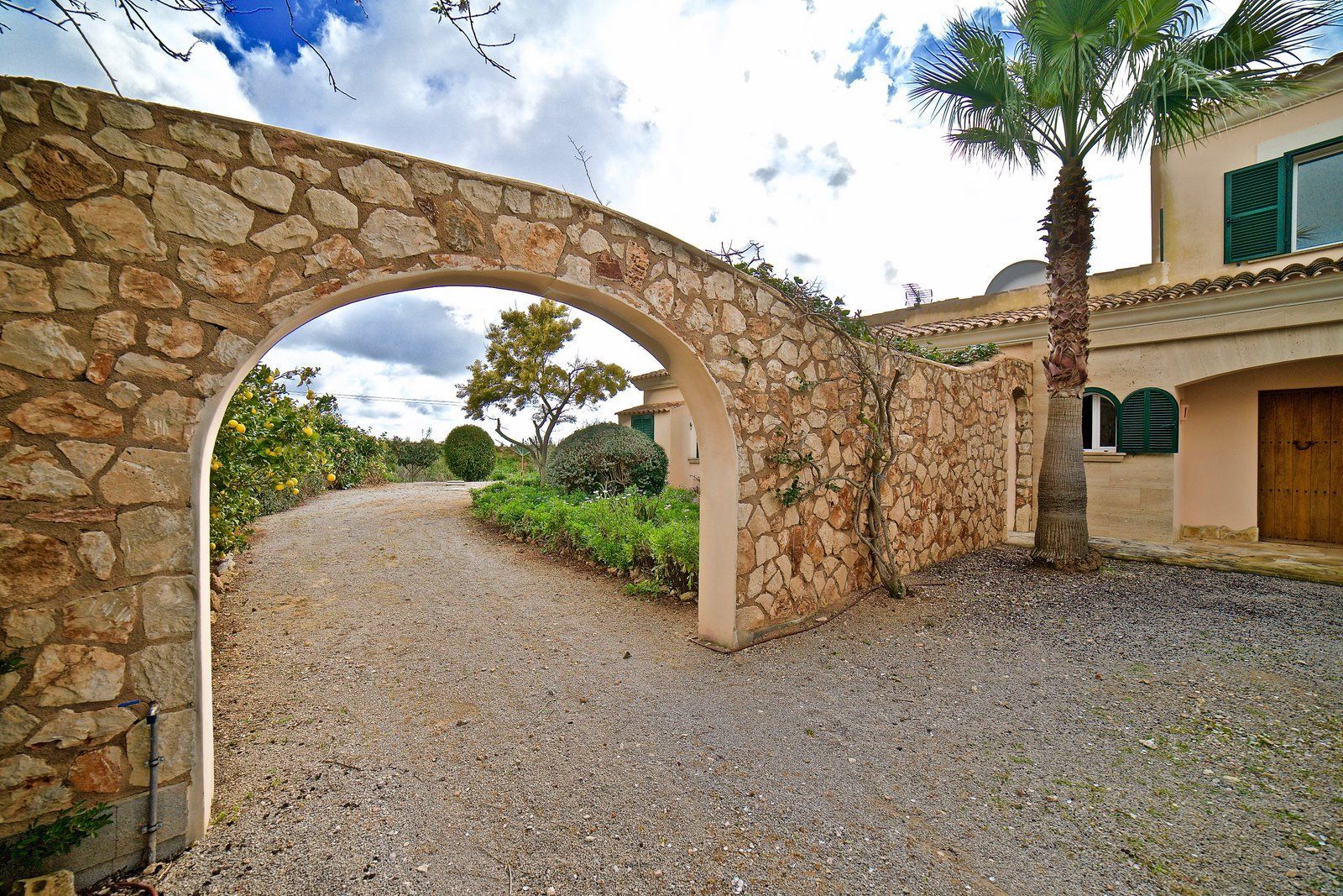 3-Villasyfincasmallorca-8.jpg Landhaus mit Pool und Meerblick bei Portocolom, Santanyí
