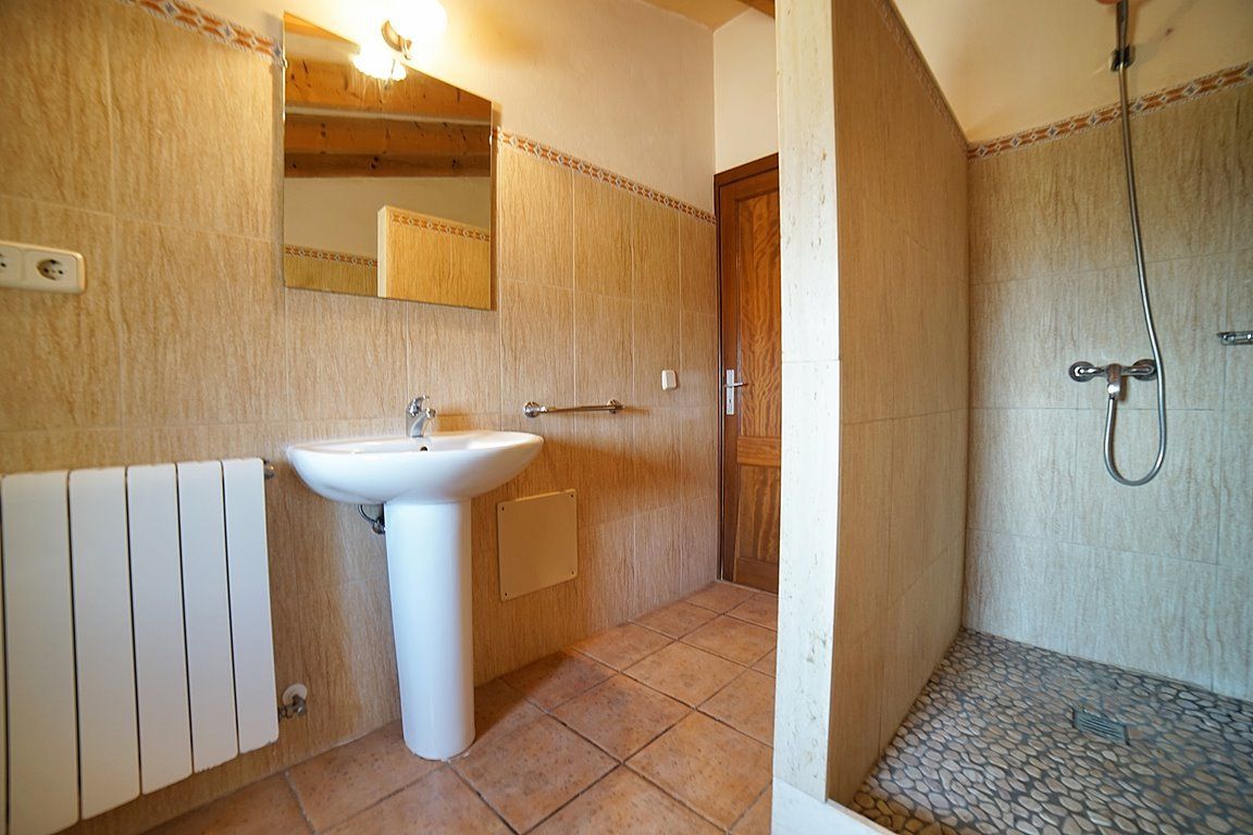 Country House with Pool for Rent Near Santanyí, Mallorca