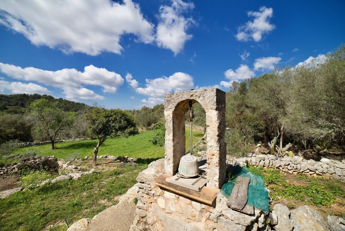 Centuries-Old Stone Farmhouse for Sale Near Es Carritxó, Felanitx