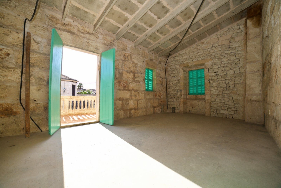 Casa de pueblo en alquiler en Montuïri con garaje, patio y terrazas